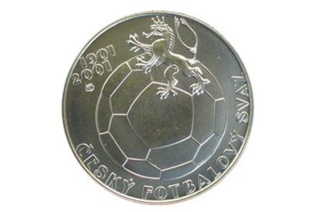 Stříbrná mince 200 Kč - 100. výročí založení Českého fotbalového svazu provedení standard (ČNB 2001)