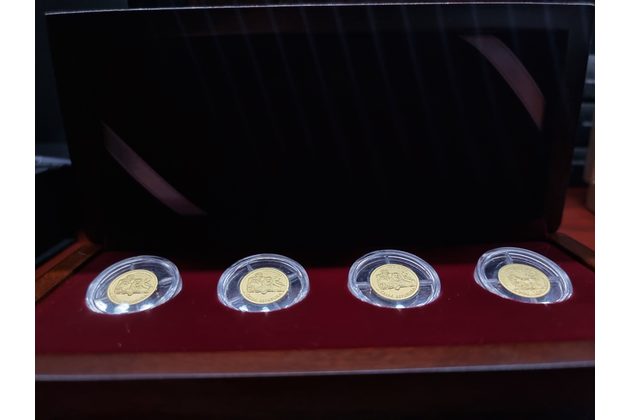 Sada 4ks zlatých investičních mincí 1/25 oz Český lev standard (ČM 2017, 2018, 2019, 2020)