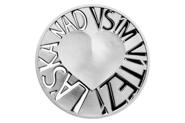 Stříbrná medaile Latinské citáty - Omnia vincit amor - Nad vším vítězí láska proof (ČM 2022) 