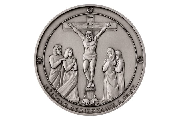 Stříbrná medaile Panna Marie Sedmibolestná -  Ježíšovo ukřižování a smrt SK standard/patina (ČM 2023) 