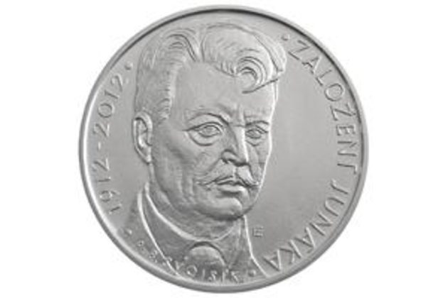 Stříbrná mince 200 Kč - 100. výročí založení Junáka provedení standard (ČNB 2012)